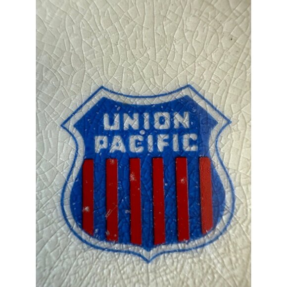Vintage Union Pacific Railroad Small Dish - Picture 2 of 6